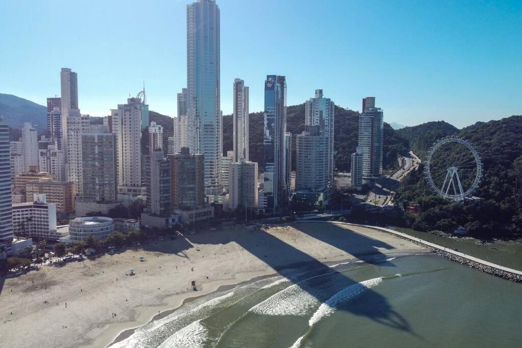 Ap Balneario Camboriu - Proximo Roda Gigante Экстерьер фото